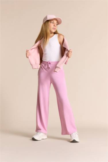 فانيلة بيزك سليم فيت بدون كم بياقة مستديرة