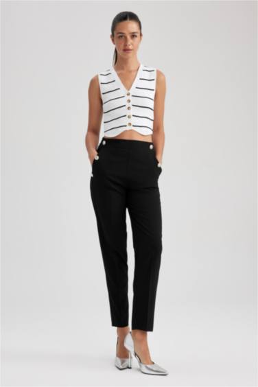 Carrot Fit Pocket Woven Trousers