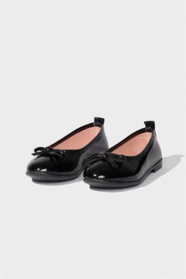 Kız Çocuk Düz Taban Suni Deri Siyah Rugan Babet