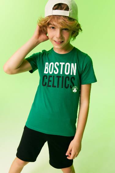 Beige MAN Defacto Fit NBA Boston Celtics Licensed Oversize T-Shirt