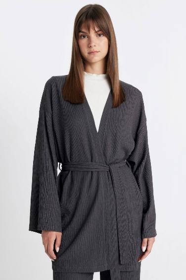 Relax Fit Shawl Collar Wrap Kimono