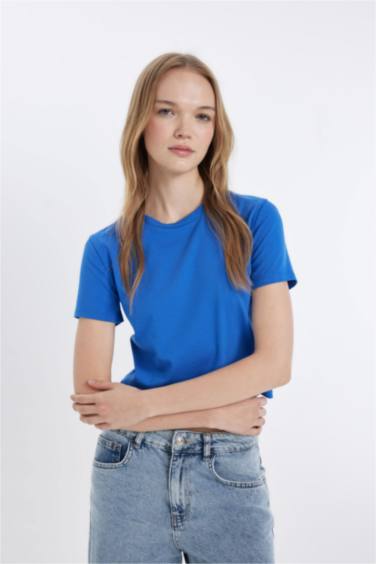 تي شيرت مخصر