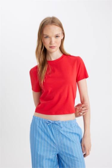 تيشيرت نص كم مضلع سليم فيت