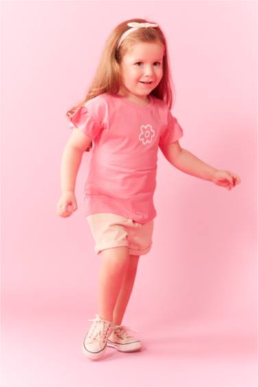 تي شيرت فلورال بناتي قصة عادية نص كم