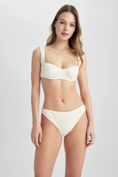 Bas de bikini Coupe Régulière Fall In Love