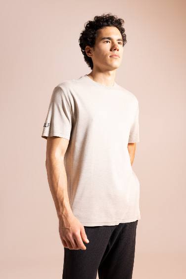 Regular Fit Crew Neck Basic Premium T-Shirt