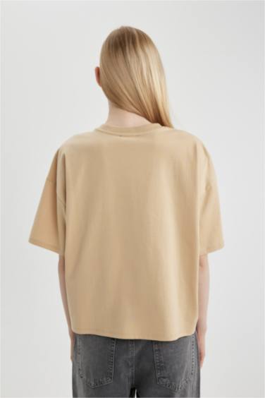 تي شيرت نص كم قصة فضفاضة