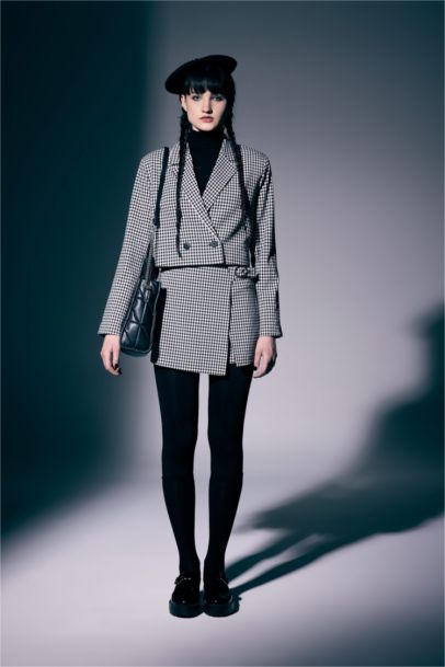 شورت قصة عادية