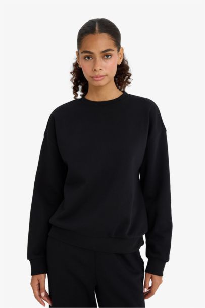 Relax Fit Crew Neck Basic Thick Sweatshirt