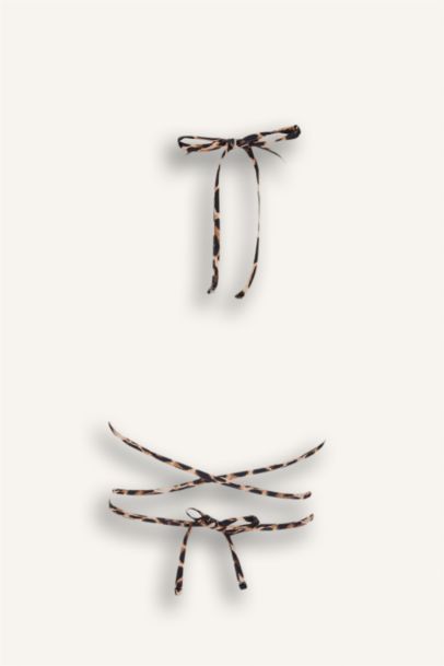 Fall in Love Regular Fit Animal Print Bikini Top