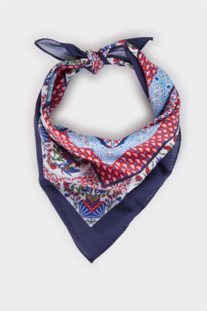 Woman Printed Bandana