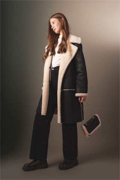 Куртка водоотталкивающая стандартного кроя