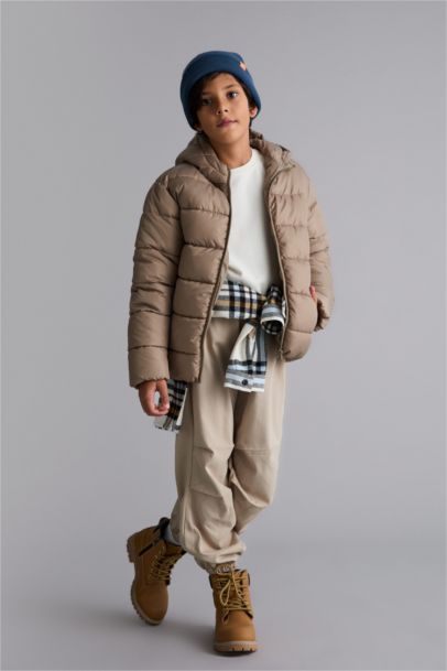 Boy Waterproof Hooded Zippered Puffer Jacket