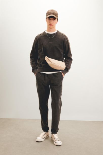 Regular Fit Fleece Pocket Sweatpants