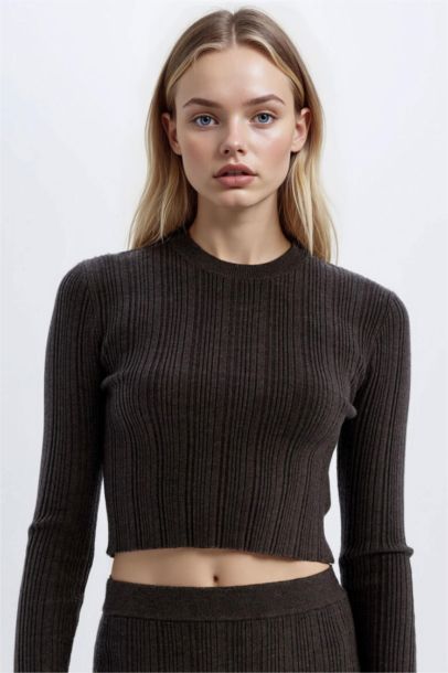 Pull Tricot Col Ras Du Cou