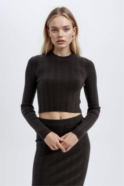 Pull Tricot Col Ras Du Cou