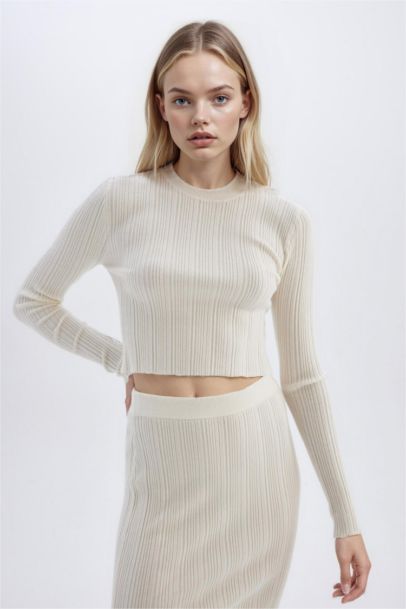 Pull Tricot Col Ras Du Cou