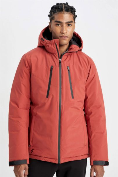 Su İtici Termometreli Slim Fit Dar Kesim Polar Kapüşonlu Fermuarlı Kışlık Mont