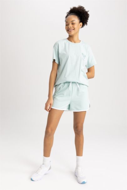 Standard Fit Sports Thin Fabric Shorts