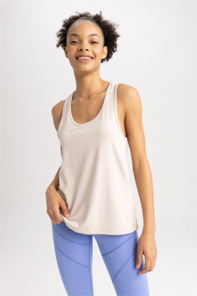 Long Fit Crew Neck Tank Top