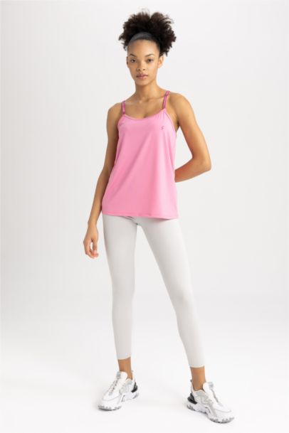 Standard Fit Crew Neck Sports Tank Top