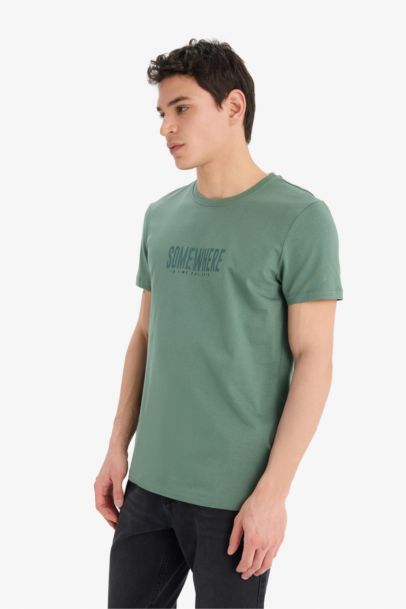 تيشيرت نص كم قطن سليم فيت مطبوع برقبة مستديرة