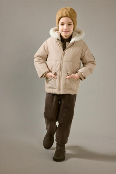 جاكيت دودون مقاوم للماء من القطيفة