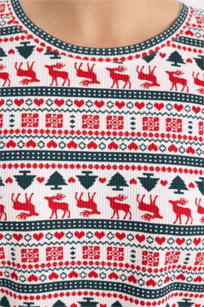 Fall in Love Christmas Themed Crew Neck Pajama Top