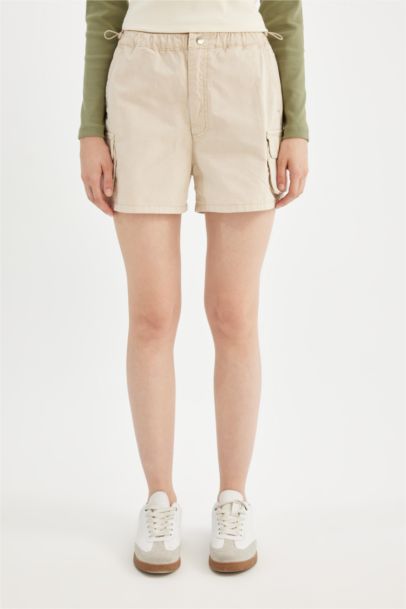 Regular Fit Normal Waist Short Gabardine Shorts