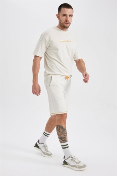 Regular Fit Short Leg Shorts