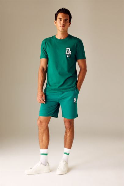 Slim Fit Thin Sweatshirt Fabric Super Skinny Hem Shorts