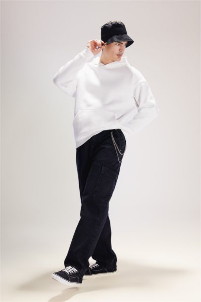 Свитшот оверсайз с капюшоном