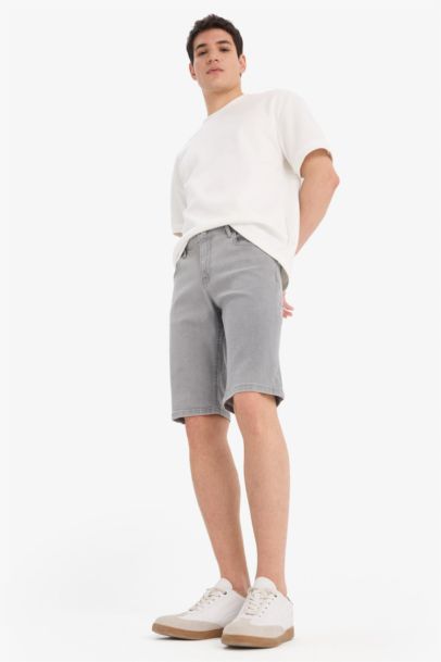 Slim Fit Dar Kesim Jean Bermuda Şort