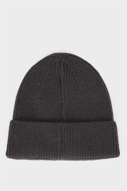 Man Label Printed Knitwear Beanie