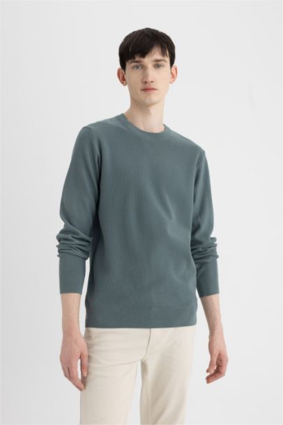 Standard Fit Crew Neck Knitwear Pullover