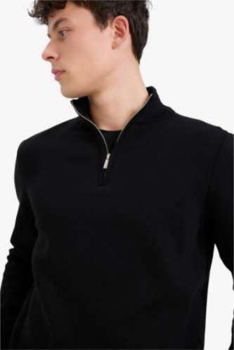 Pull en tricot basique à col montant demi-zip Coupe Standard