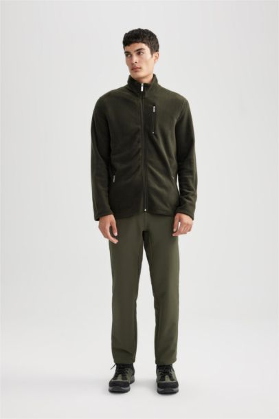 Брюки стандартного кроя