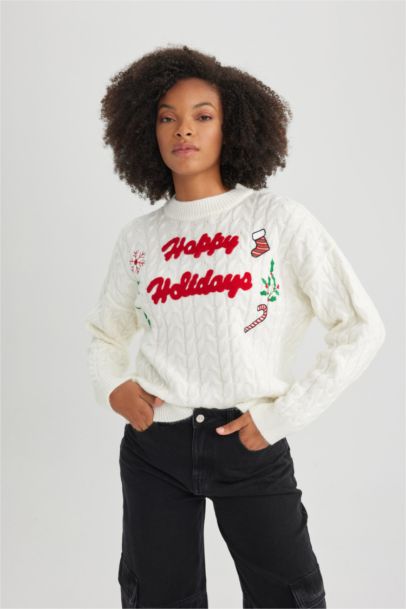Christmas Themed Crew Neck Knit Pullover
