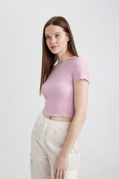 تيشيرت نص ردن سليم فيت بياخة مستديرة