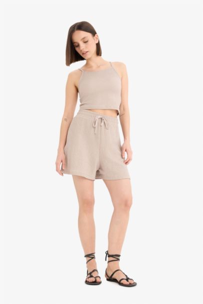 شورت قصة فضفاضة