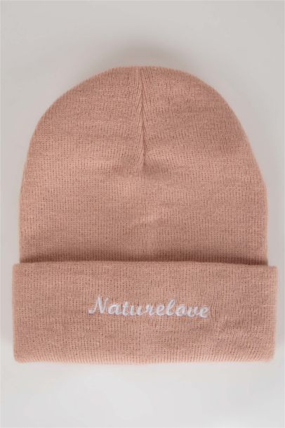 Шапка для женщин