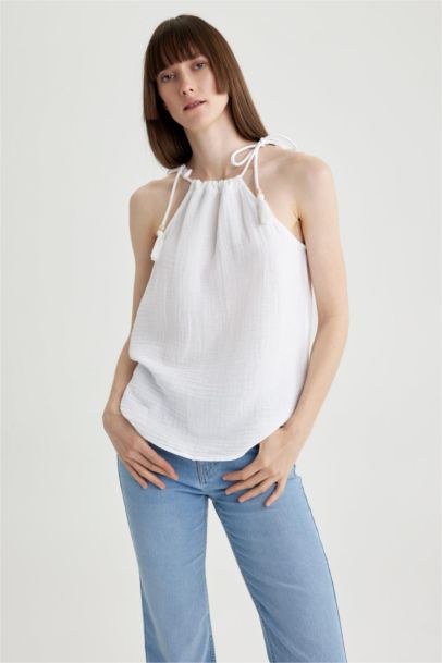 Halter Neck Regular Fit Sleeveless Blouse