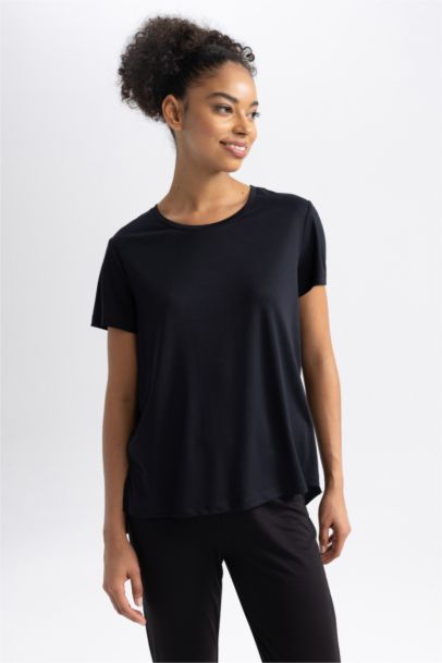 تيشيرت نص كم نسيج مشروط قصة عادية برقبة مستديرة