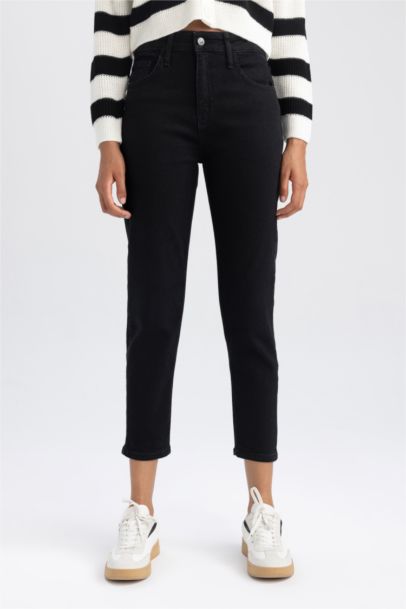 Lina Comfort Fit High Jeans