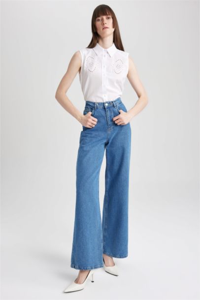 Regular Fit Voile Sleeveless Shirt