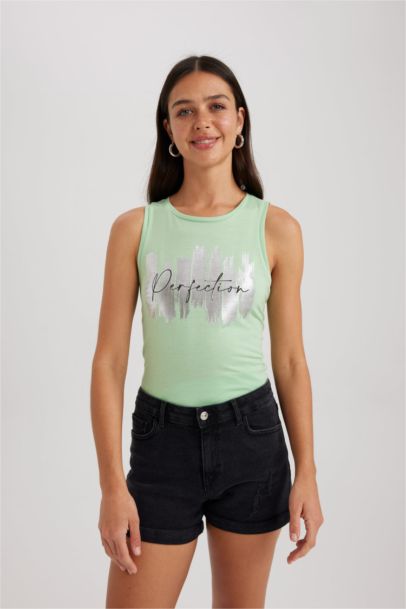 Regular Fit Printed Crew Neck Undershirt