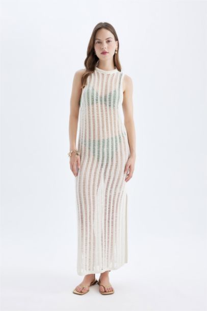 Regular Fit Crochet Sleeveless Maxi Dress