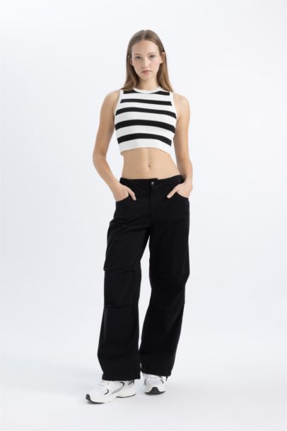 Slim Fit Crew Neck Striped Crop Top