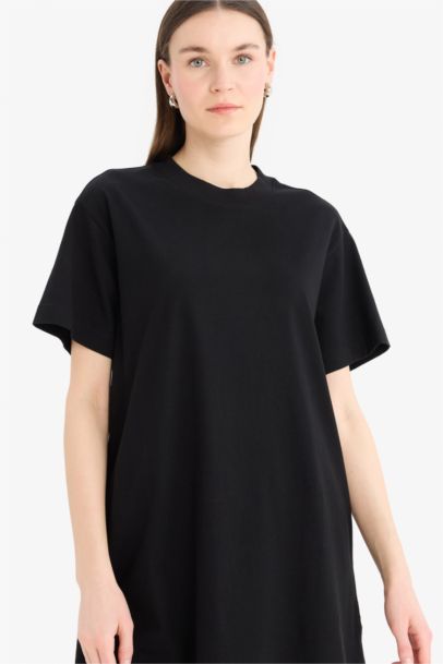 Regular Fit Crew Neck Short Sleeve Tunic