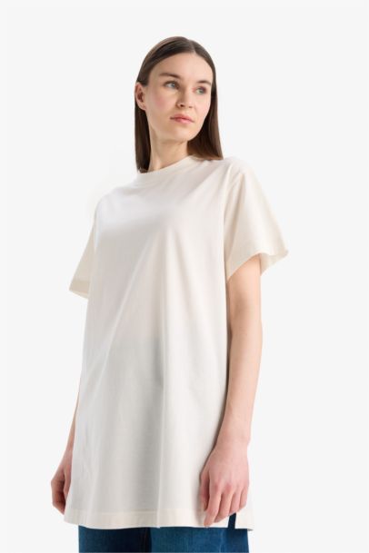 Regular Fit Crew Neck Short Sleeve Tunic